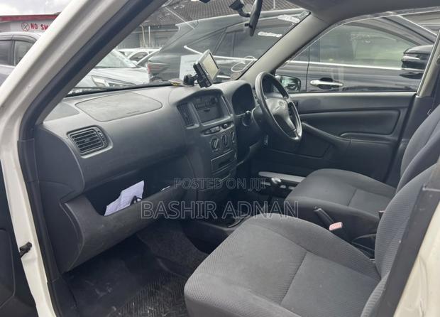 Toyota Probox 2008 Pearl