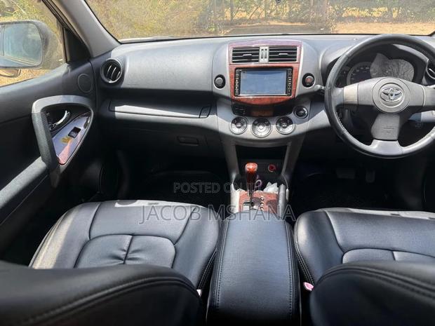 Toyota Vanguard 2009 Black