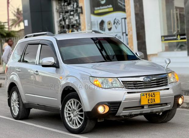 Subaru Forester 2008 Silver