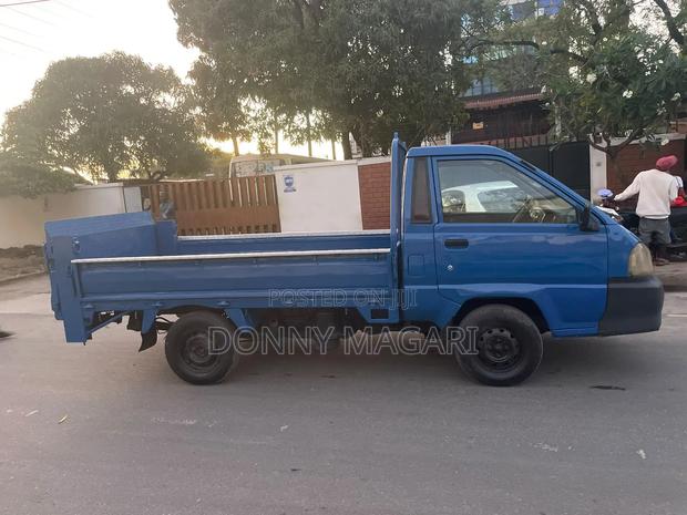Toyota TownAce 2004 Blue