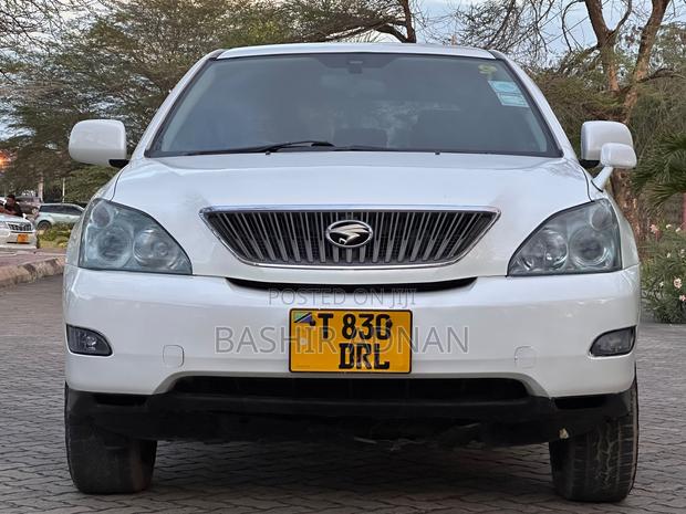 Toyota Harrier 2.4 2005 White