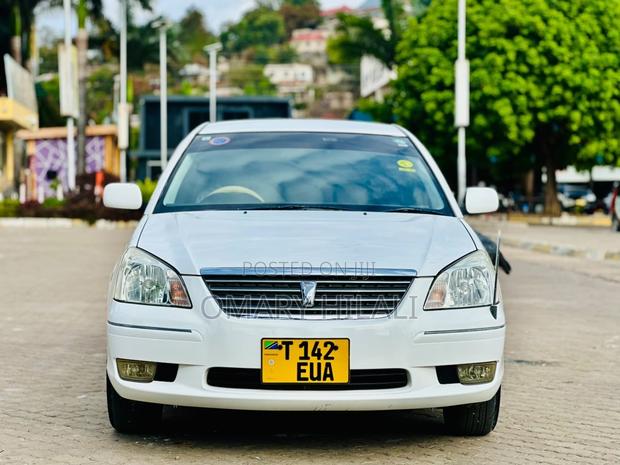 Toyota Premio 2002 White