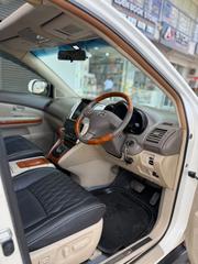 Toyota Harrier 2009 White for sale