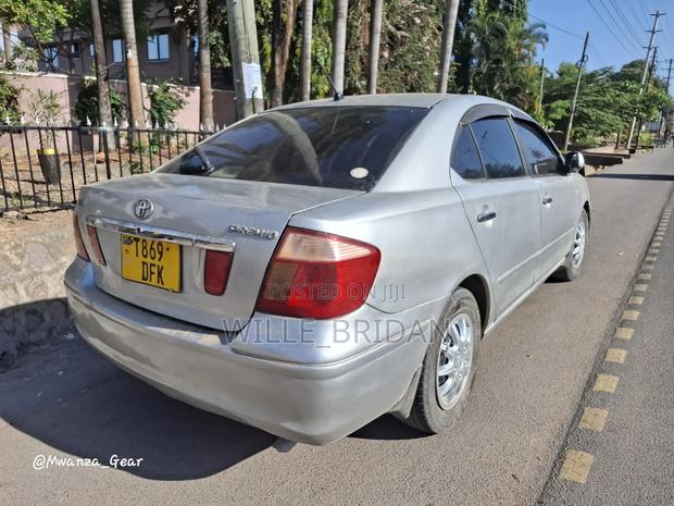 Toyota Premio 2003 Silver