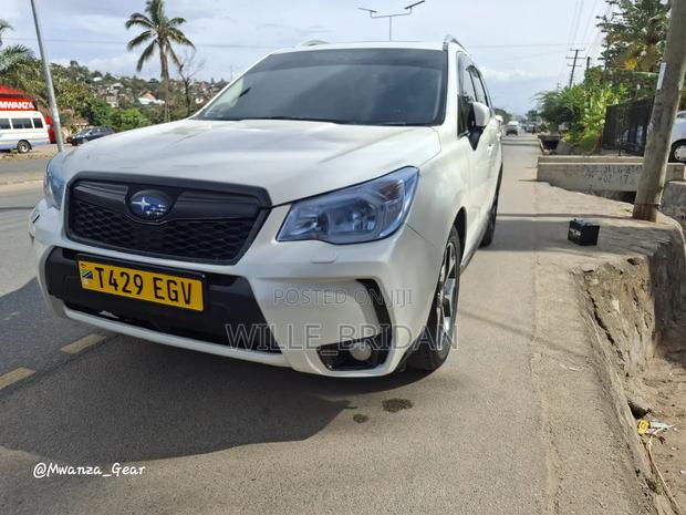 Subaru Forester 2014 White