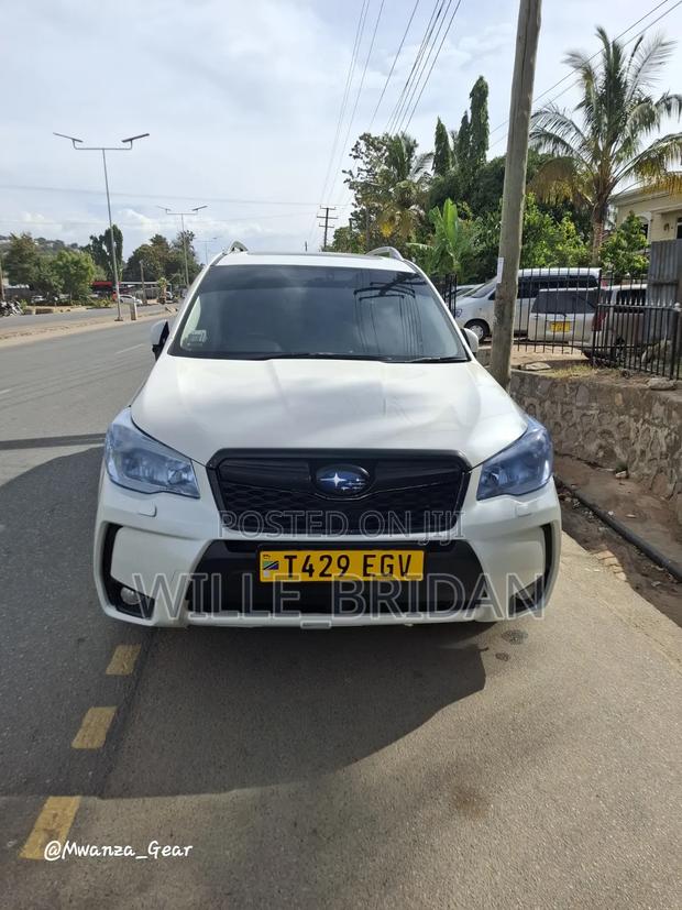 Subaru Forester 2014 White