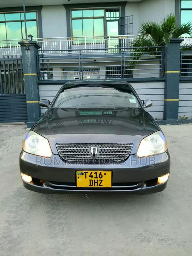 Toyota Mark II 2004 Gray