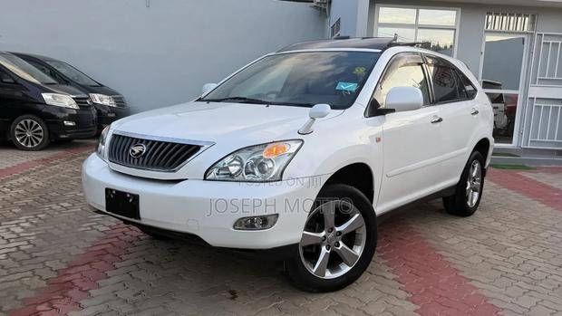 Toyota Harrier 2.4 2009 White