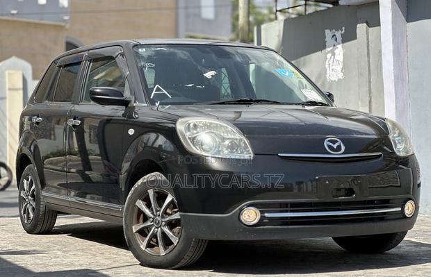 Mazda Verisa 2010 Black