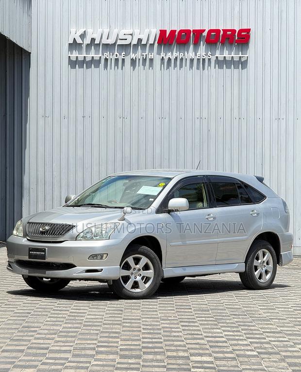 Toyota Harrier 2005