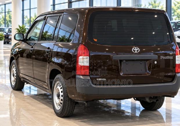 Toyota Probox 2015 Burgundy