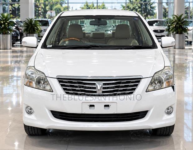 Toyota Premio 2010 Pearl