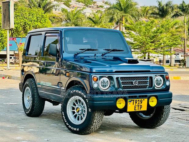 Suzuki Jimny 2013 Black