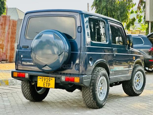 Suzuki Jimny 2013 Black