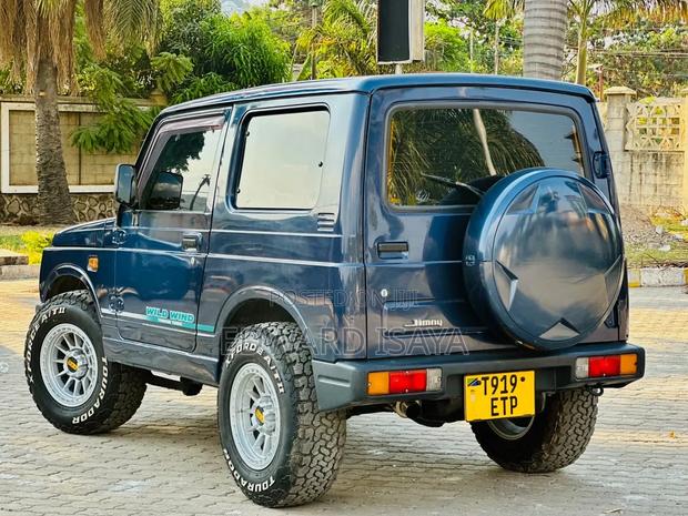 Suzuki Jimny 2013 Black