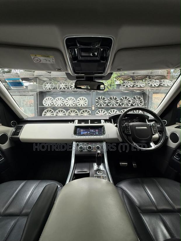 Land Rover Range Rover Sport 2015 Black