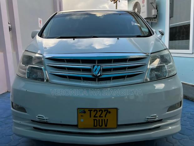 Toyota Alphard 2007