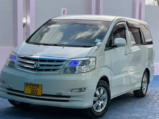 Toyota Alphard 2007