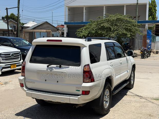 Toyota Hilux Surf 2007 Pearl