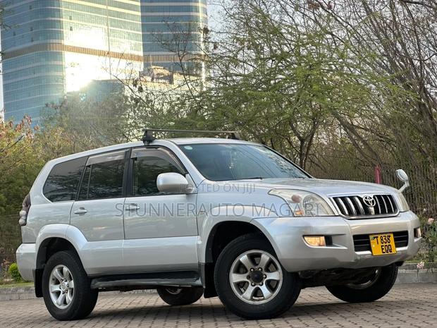 Toyota Land Cruiser Prado 2007 Silver