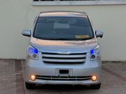 Toyota Noah 2010 Silver for sale
