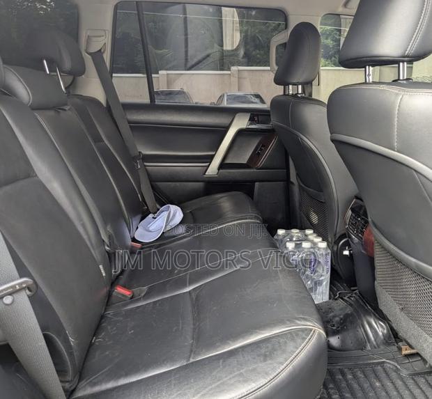Toyota Land Cruiser Prado 2015 Black
