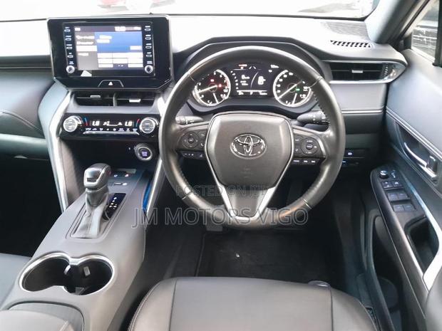 Toyota Harrier 2021 White