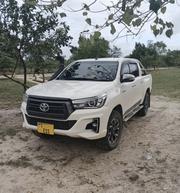 Toyota Hilux 2019 White for sale