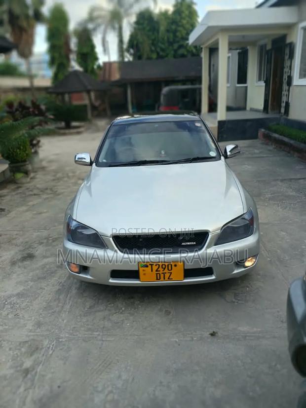 Toyota Altezza 2004 Silver