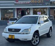 Toyota Harrier 2001 White for sale