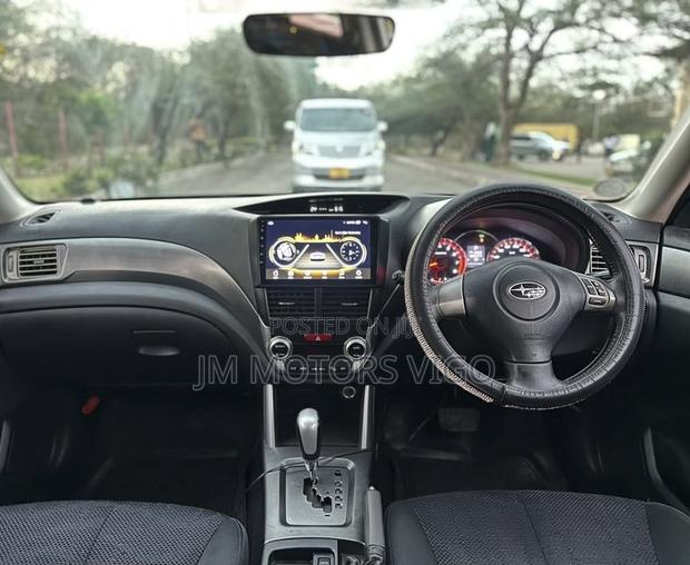 Subaru Forester 2010 White