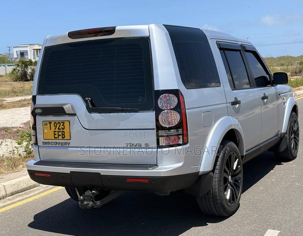 Land Rover Discovery 2007 Silver