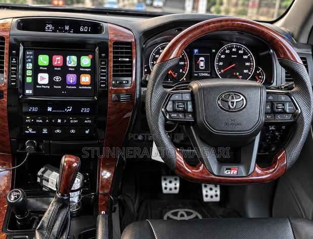Toyota Land Cruiser Prado 2007 Matt Black