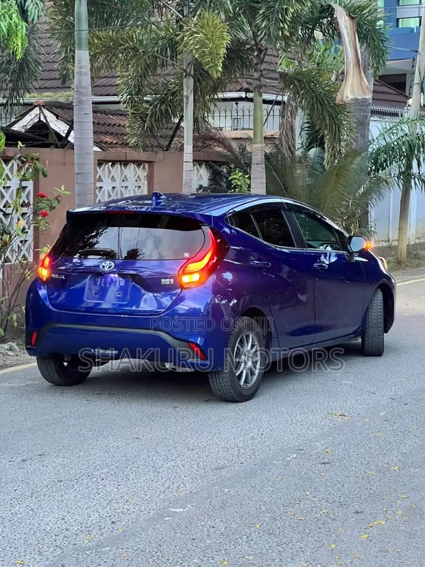 Toyota Aqua 2023 Blue