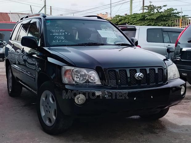 Toyota Kluger 2003 Black