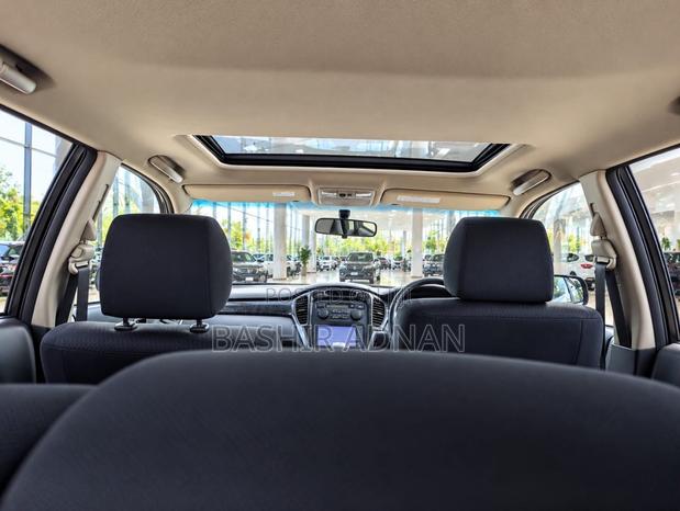 Toyota Highlander Base FWD 2004 Black