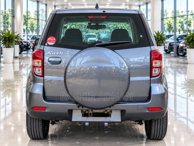 Toyota Rush 1.5 RWD 2006 Gray
