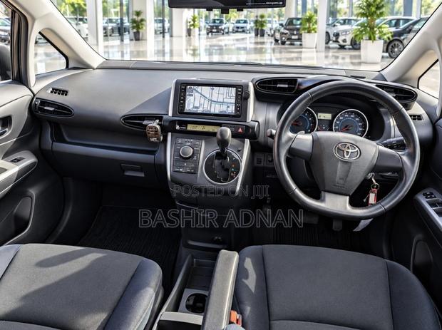 Toyota Wish 2009 Black
