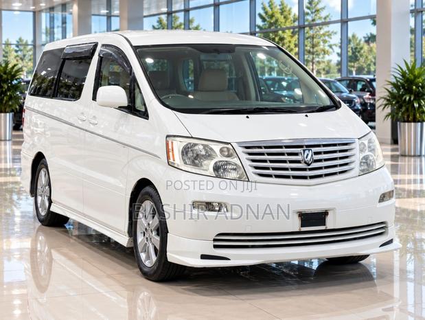 Toyota Alphard 2.4 Petrol FWD 2004 White