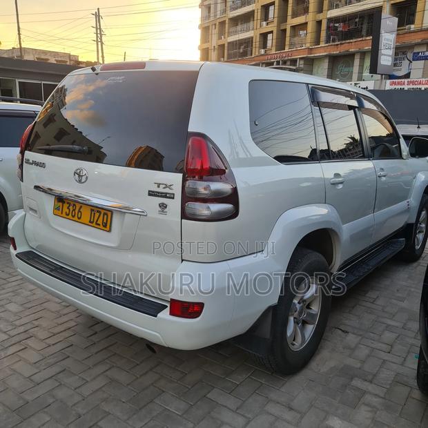 Toyota Toyoace 2007 White