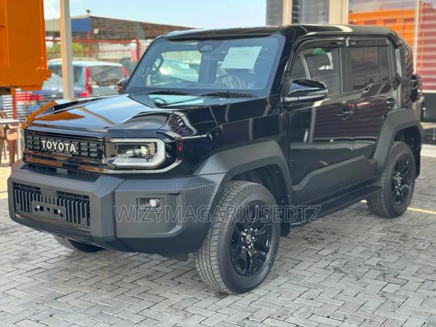 New Toyota FJ Cruiser 2025 Matt Black