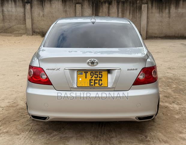 Toyota Mark X 2.5 RWD 2005 Silver