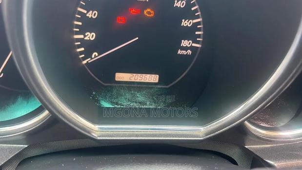 Toyota Harrier 2005 Silver