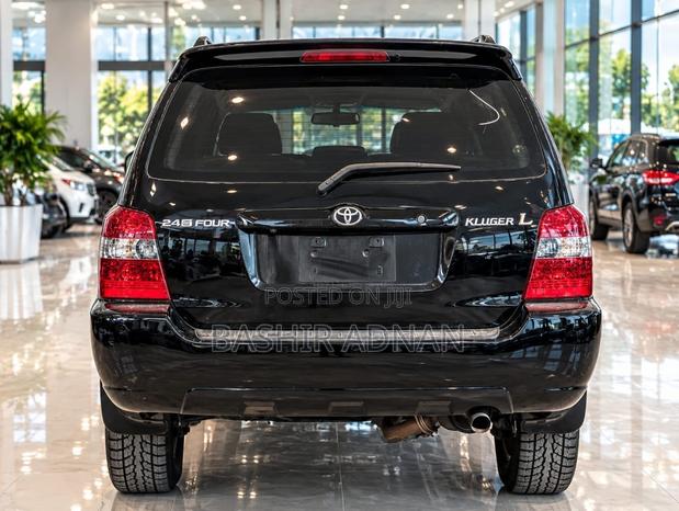 Toyota Kluger 2006 Black