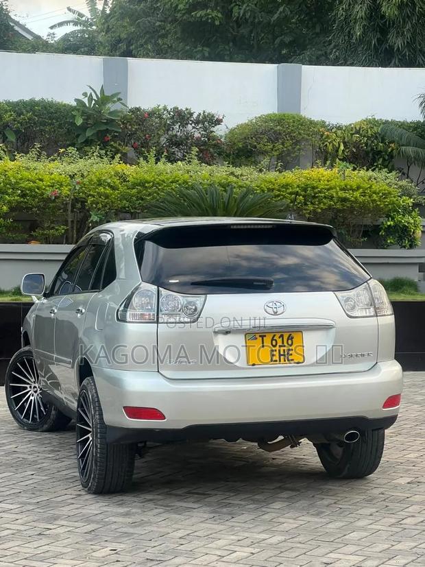 Toyota Harrier 2006 Silver