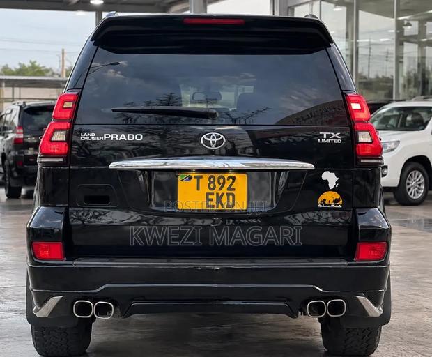 Toyota Land Cruiser Prado 2007 Black