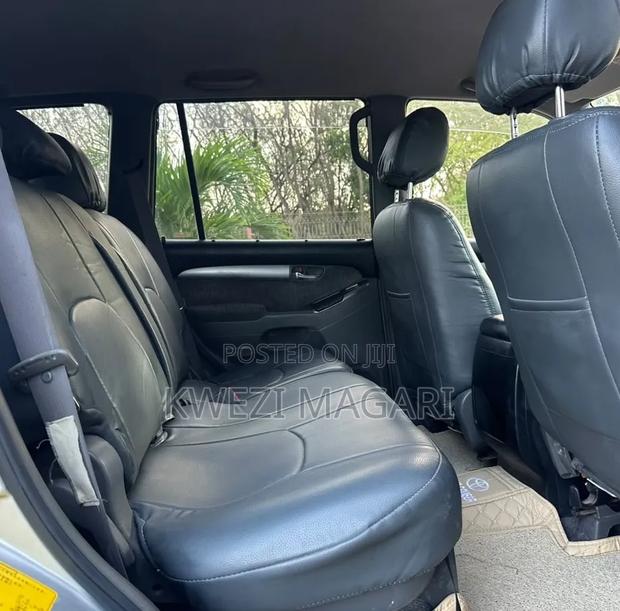 Toyota Land Cruiser Prado 2007 Black