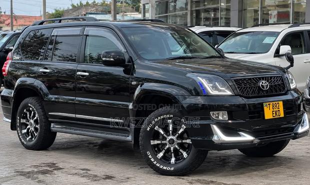 Toyota Land Cruiser Prado 2007 Black