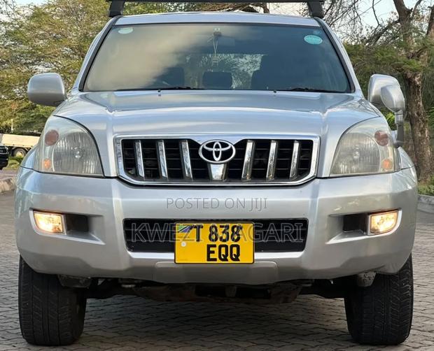 Toyota Land Cruiser Prado 2007 Silver