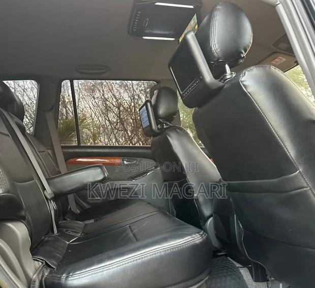 Toyota Land Cruiser Prado 2007 Silver
